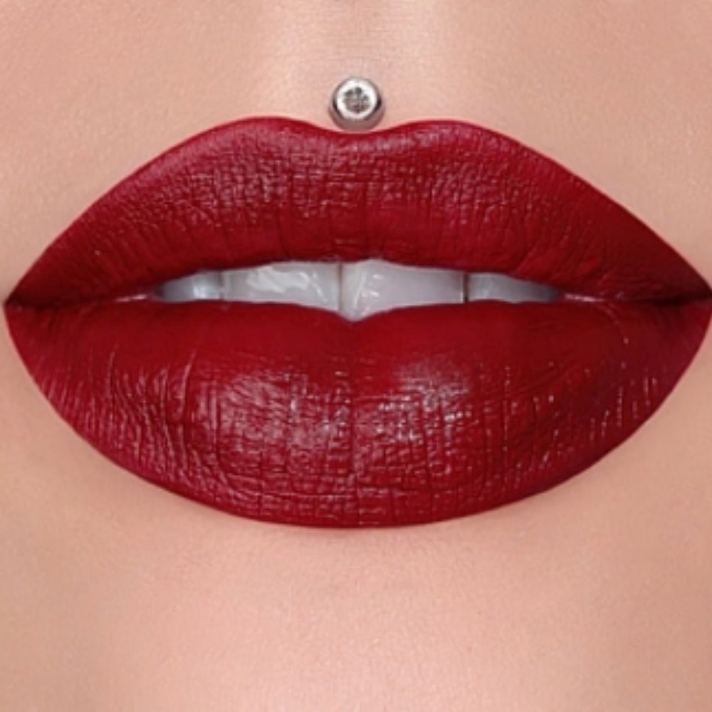 CUT THROAT LOVE Jeffree Star Velour Liquid Lipstick
